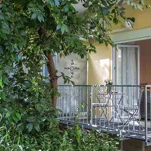 4* Bed & Breakfast Luxury With Balcony